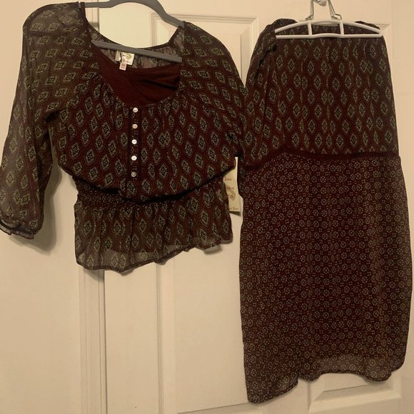 fig and flower Dresses & Skirts - ANTHROPOLOGY FIG AND FLOWER TWO PIECE SKIRT SET SIZE MEDIUM WOMEN. NWT.